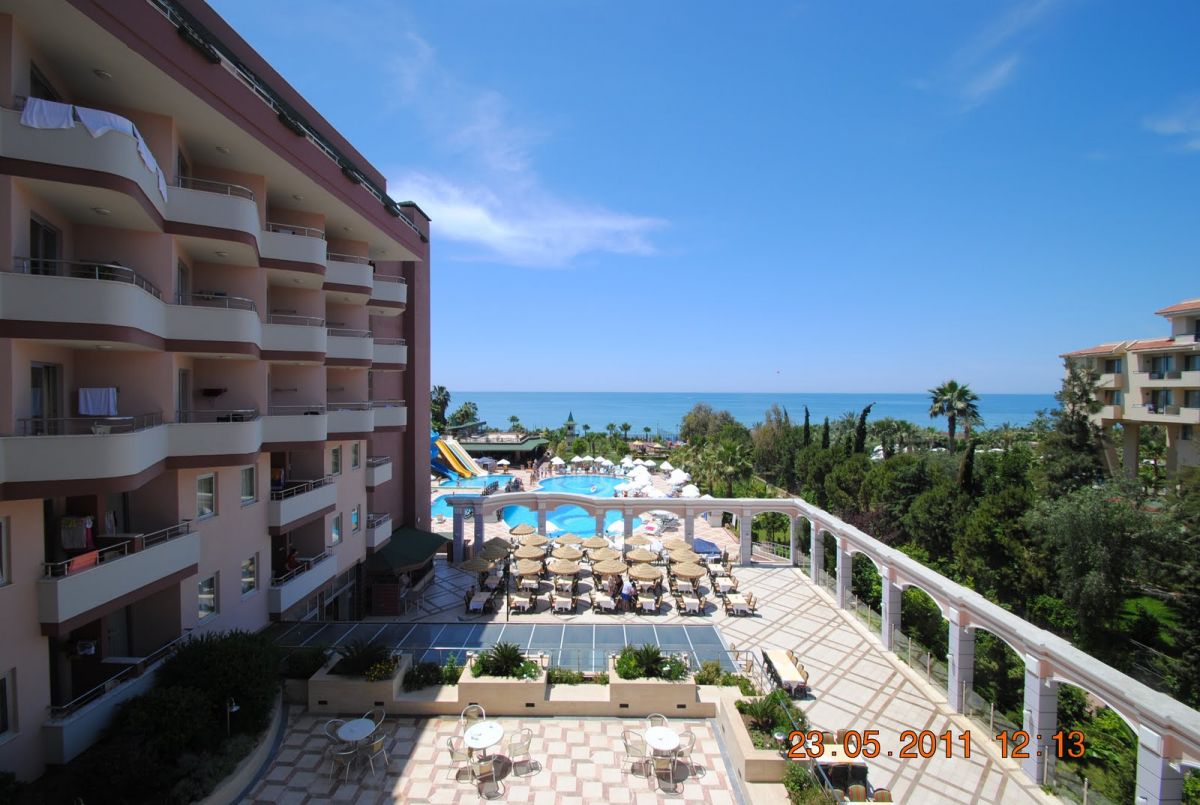 imagini hotel HOLIDAY GARDEN ALANYA